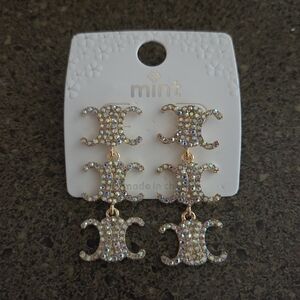Mint Inspired Gold and Iridescent Drop Earrings‎ NEW